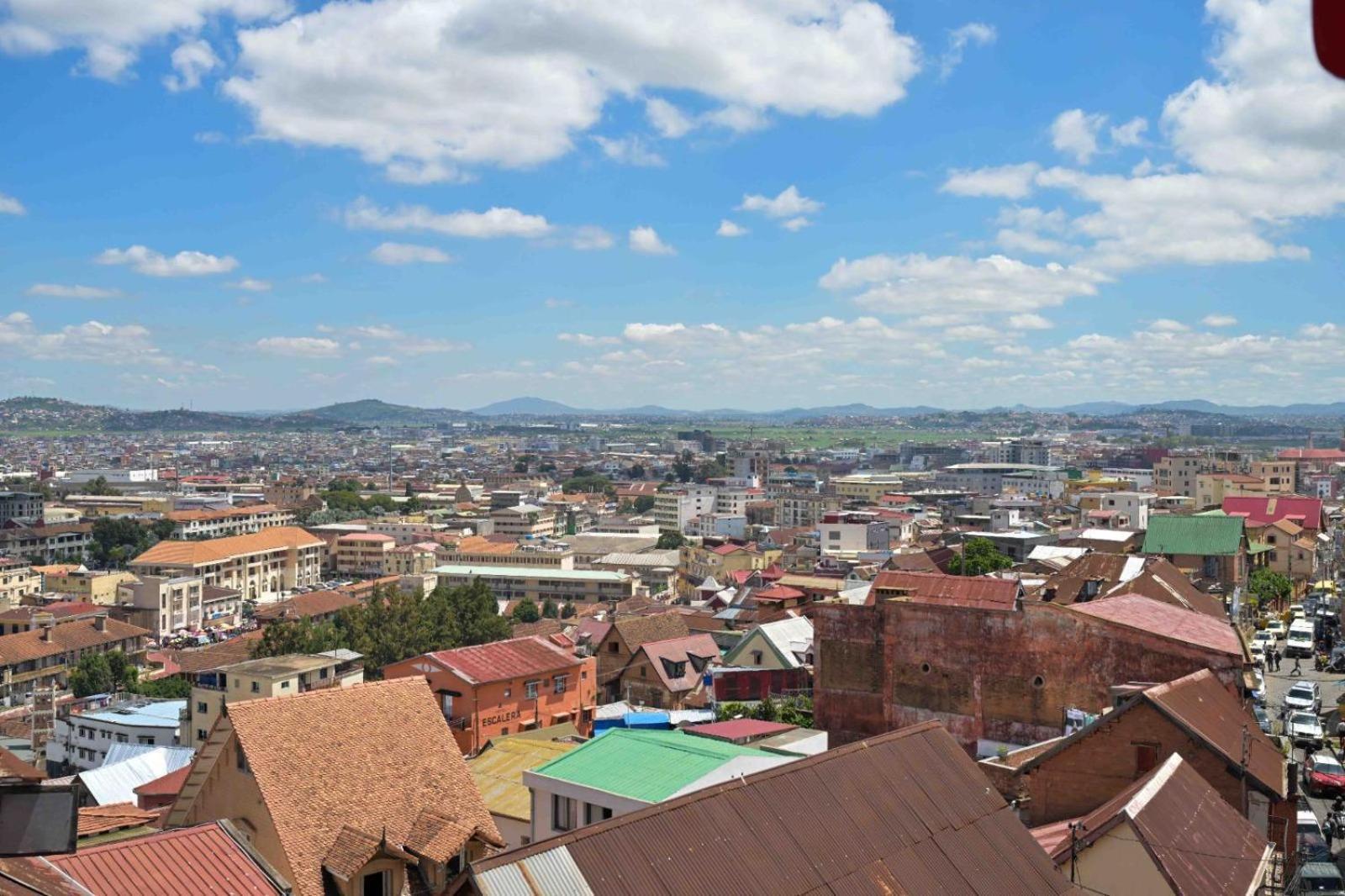 Hotel Brajas Antananarivo Exterior photo